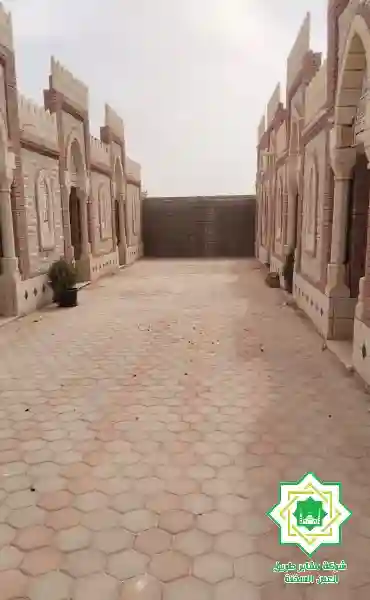 مشهد عام لمقابر صندوق صاد يوضح توزيع المدافن والممرات بشكل منسق